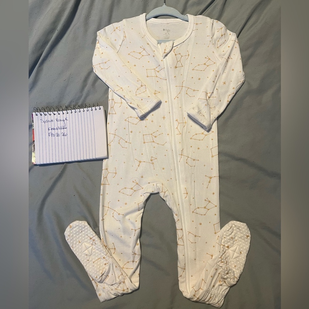 12-18 Kyte BABY Cloud Constellation Footie